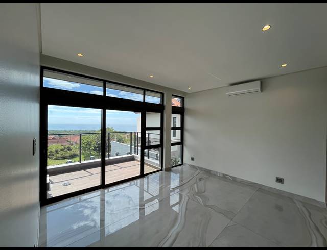 5 BEDROOM HOUSE FOR SALE IN IZINGA RIDGE